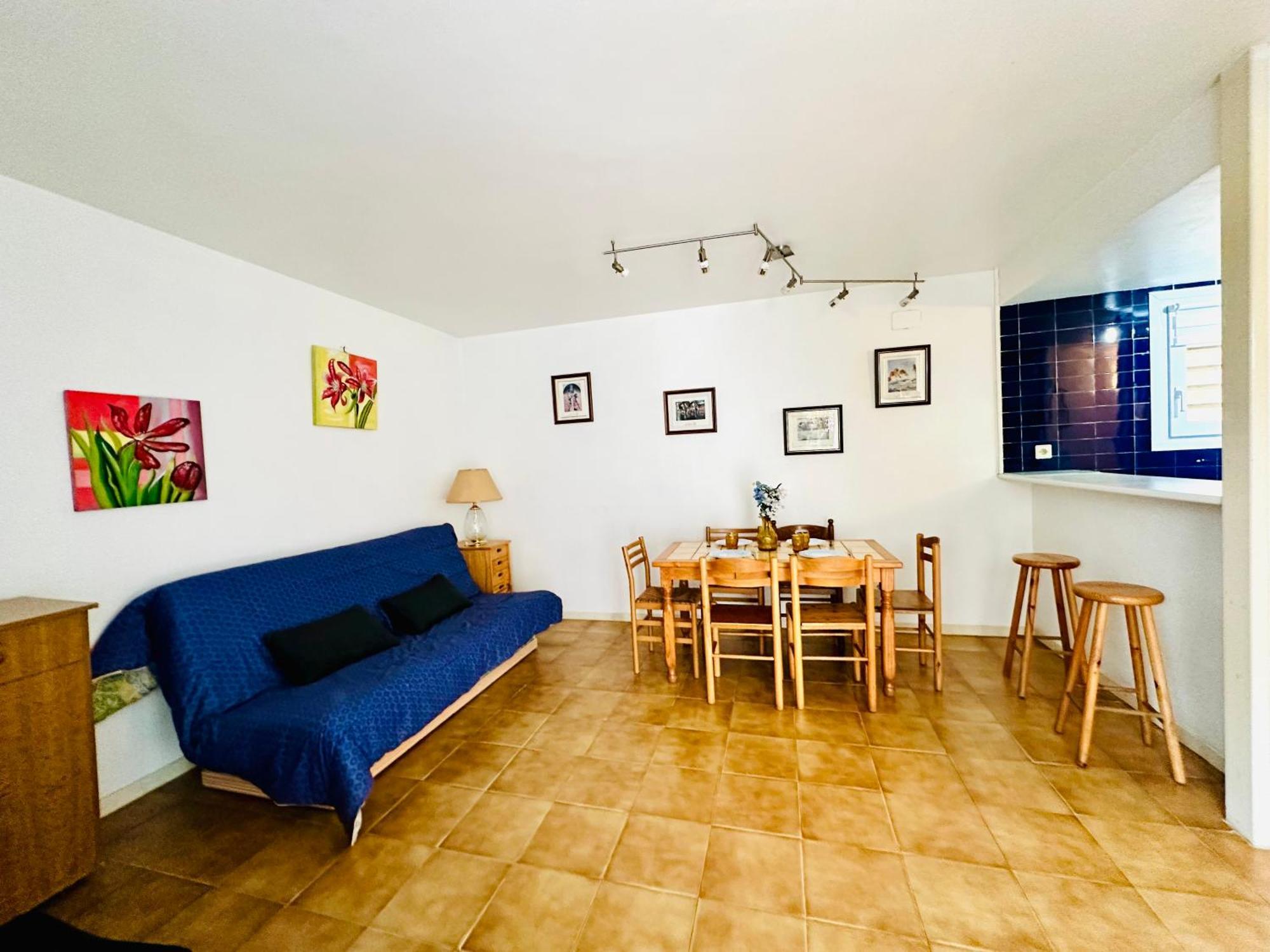 Global Immo 3277 Platja Apartment Росес Екстериор снимка